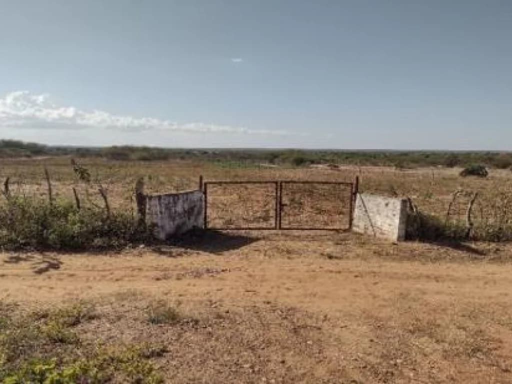 Foto 2 de 5: Terreno em leilão em Ipanguaçu - RN, bairro Alto da Colina — 02 Lotes de Terreno com 205 m² (cada) - Alto da Colina - Ipanguaçu - RN