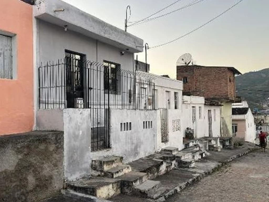 Foto 3 de 4: Casa em leilão em Pesqueira - PE, bairro Centenário — Casa 56 m² - Centenário - Pesqueira - PE