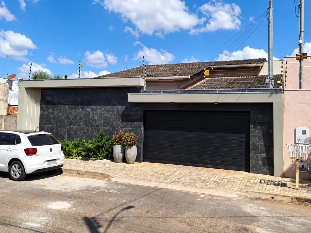 Foto 2 de 2: Casa em leilão em Anápolis - GO, bairro Parque Brasília 2ª Etapa — Casa 166 m² - Parque Brasília 2ª Etapa - Anápolis - GO