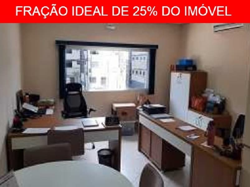 Foto 3 de 6: Casa em leilão em São José Dos Campos - SP — Garagem | São José dos Campos/SP