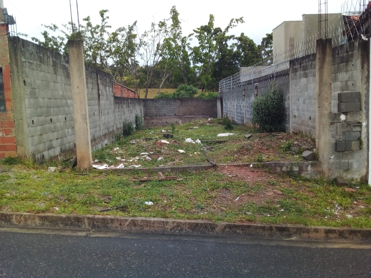 Foto 1 de 4: Terreno em leilão em Suzano - SP — Terreno/Lote | Suzano/SP