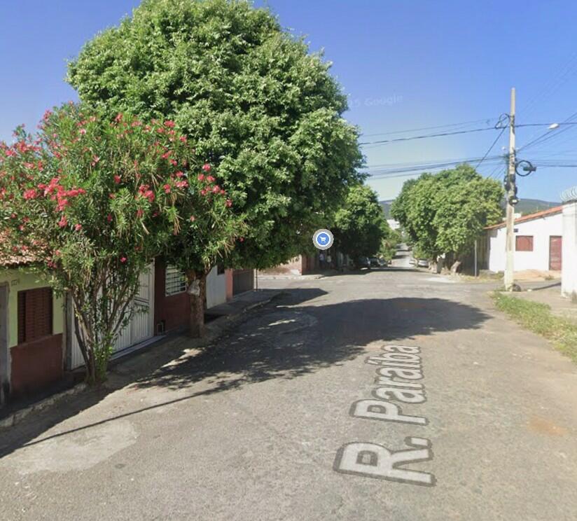 Foto 2 de 4: Casa em leilão em Itaobim - MG, bairro Alvorada — Casa | Itaobim/MG