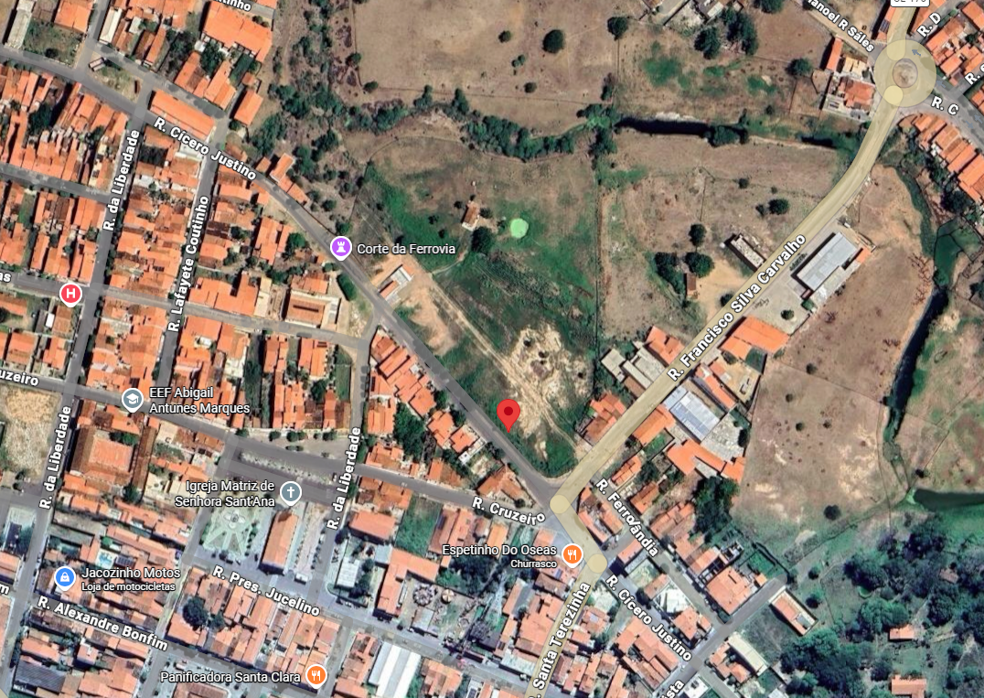 Foto 4 de 5: Terreno em leilão em Independência - CE, bairro Centro — Terreno/Lote | Independência/CE