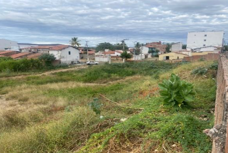 Foto 5 de 5: Terreno em leilão em Independência - CE, bairro Centro — Terreno/Lote | Independência/CE