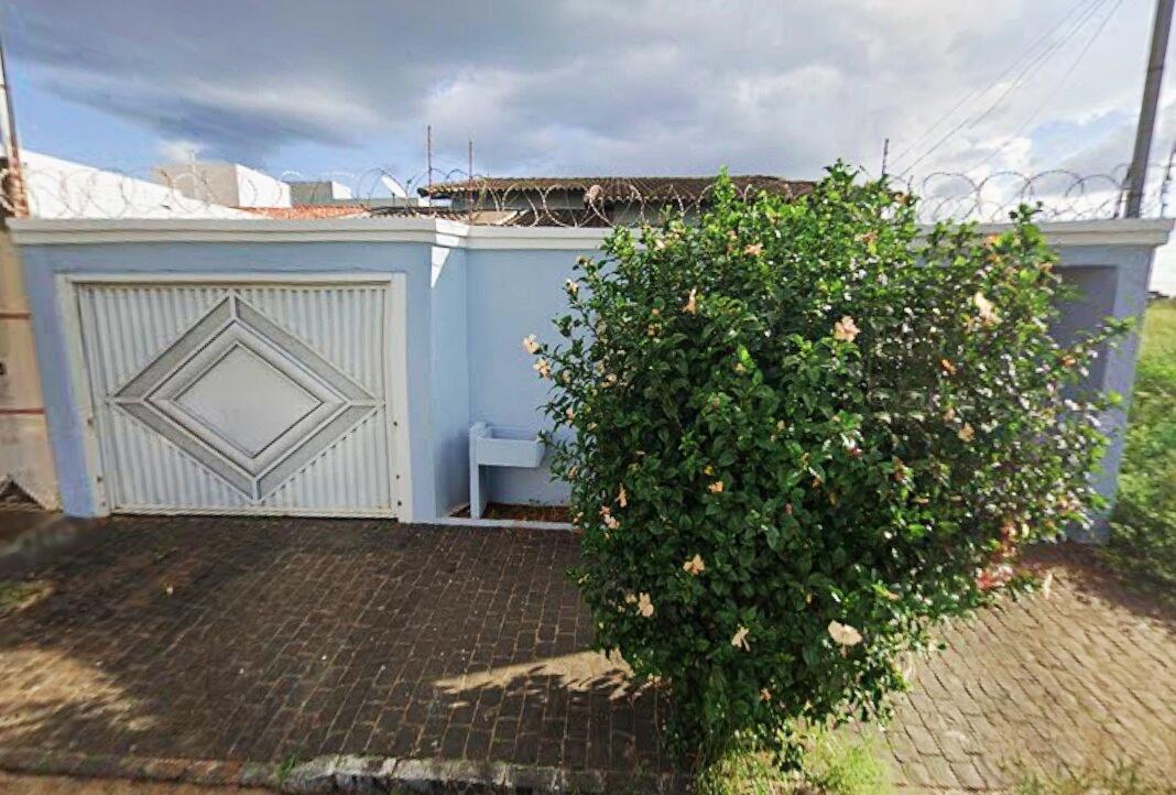 Foto 1 de 4: Casa em leilão em Uberlândia - MG, bairro Jardim Patrícia — Casa | Uberlândia/MG