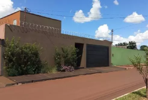 Foto 4 de 4: Casa em leilão em Bom Jesus De Goiás - GO, bairro Setor Alvorada — Casa | Bom Jesus de Goiás/GO