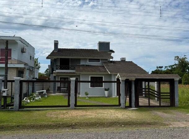 Foto 1 de 4: Casa em leilão em Terra De Areia - RS, bairro Centro — Casa | Terra de Areia/RS