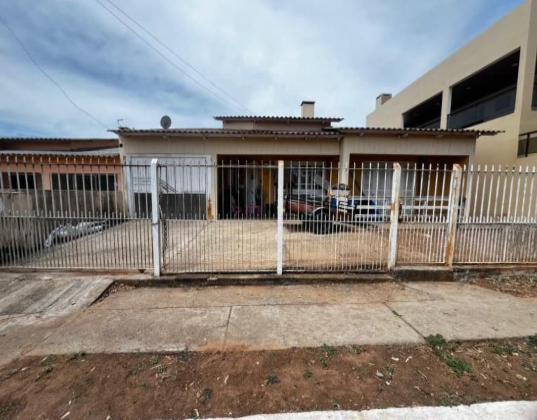 Foto 3 de 4: Casa em leilão em Santiago - RS, bairro Vila Rica — Casa | Santiago/RS
