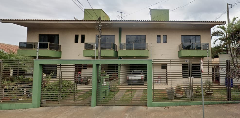 Foto 1 de 4: Casa em leilão em Arapongas - PR, bairro Vila Industrial — Casa Assobradada | ARAPONGAS/PR
