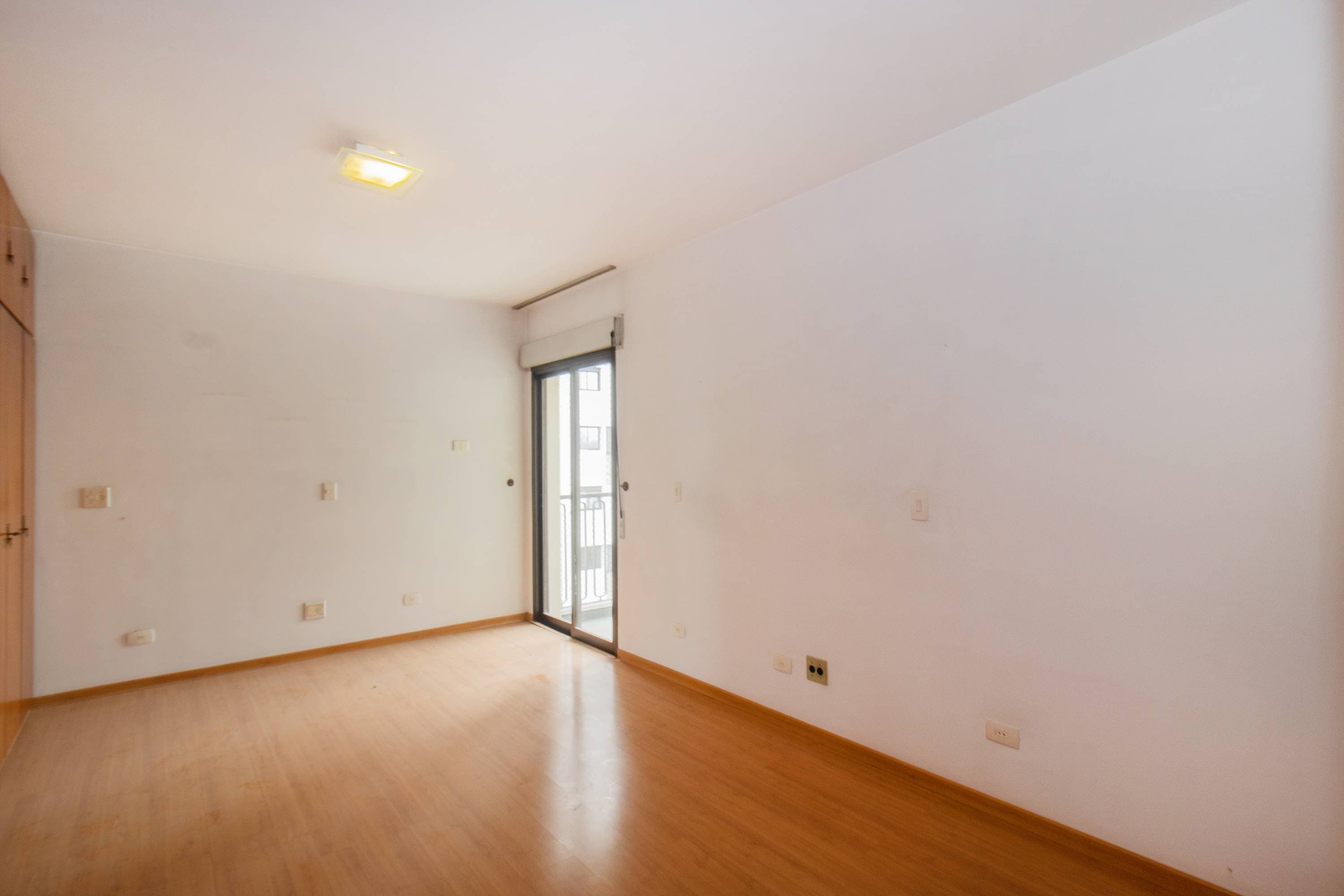 Foto 10 de 62: Apartamento em leilão em São Paulo - SP, bairro Campo Belo — Apartamento | São Paulo/SP