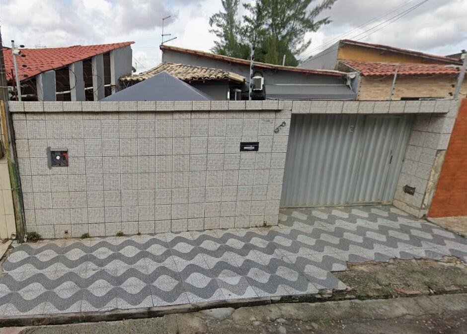 Foto 2 de 4: Casa em leilão em Fortaleza - CE, bairro Serrinha — Casa | Fortaleza/CE