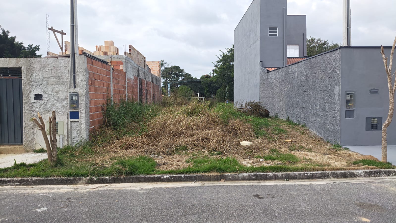 Foto 4 de 5: Terreno em leilão em Lorena - SP, bairro Quatinga — Terreno/Lote | Lorena/SP