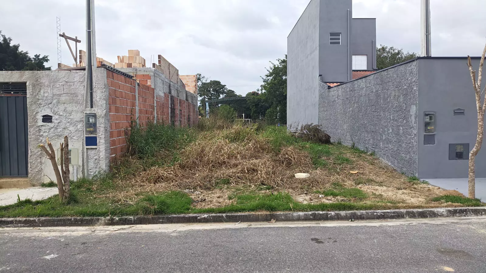 Foto 3 de 4: Terreno em leilão em Lorena - SP, bairro Quatinga — Terreno/Lote | Lorena/SP