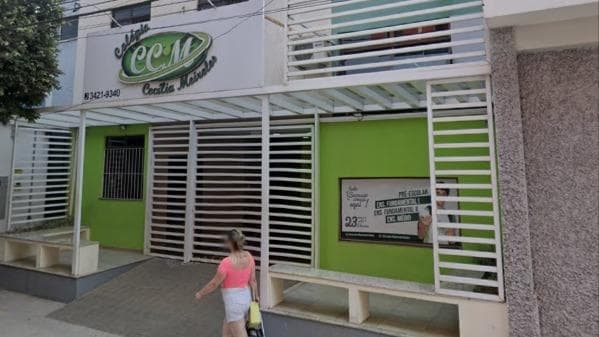 Imóvel em leilão em Cataguases - MG — PREDIO - Rua Raimundo de Paula Batista, 77 - Centro.