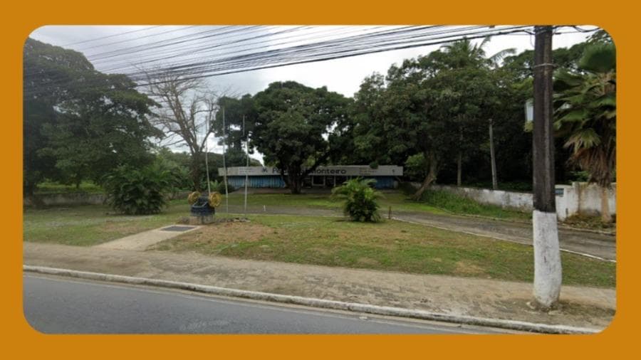 Imóvel em leilão em Maceió - AL — Imóvel onde funcionava a sede da Pedreira Monteiro, na Avenida Doutor Durval de Góes Monteiro, no bairro Tabuleiro do Martins, na cidade de Maceió, AL, constituído de 3 recepções, 10 salas e outros, medindo 163mx200m.