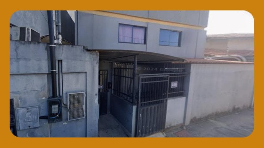 Foto 1 de 2: Comercial em leilão em Serra - ES — PRÉDIO DE 3 ANDARES, NO LOTE 06-B, DA QUADRA 65-A, COM ÁREA DE 234,00M², SITUADO NO BAIRRO NOSSA SENHORA DO ROSÁRIO DE FÁTIMA, CARAPINA, SERRA/ES - (81) 99680-0102.