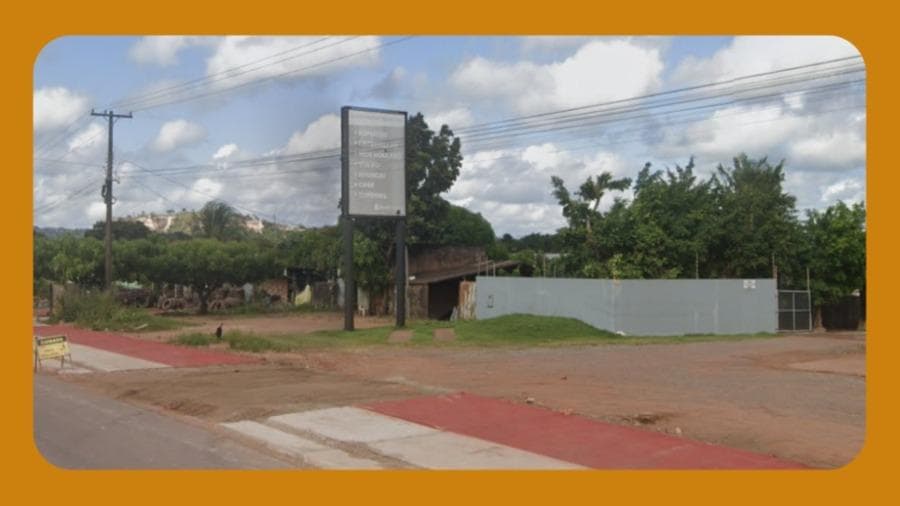Foto 1 de 2: Terreno em leilão em Santarem - PA, bairro Bairro da Matinha — -TERRENO URBANO COM EDIFICAÇÕES NA BR-163, Nº 3335, AO LADO DA LOJA DE PEÇAS RECH TRATORES (ATUAL AVENIDA CUIABÁ), BAIRRO DA MATINHA, SANTAREM/PA. MEDINDO 60,00M DE FRENTE POR 292,00M DE PROFUNDIDADE--
