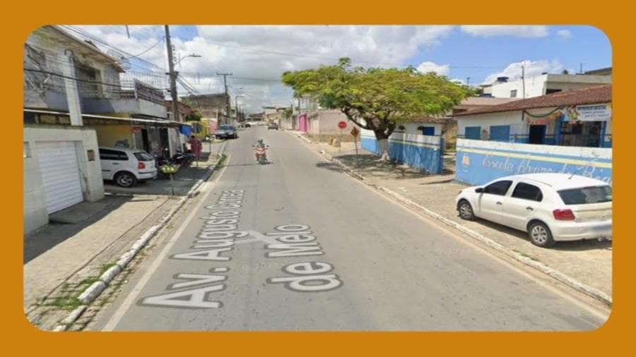 Foto 1 de 2: Comercial em leilão em Catende - PE, bairro Nova Caten de — IMÓVEL NA AV. AUGUSTO CORREIA DE MELO, 100, NOVA CATENDE, CATENDE/PE. COM ÁREA DE 2.821,93M² COM BENFEITORIAS NÃO AVERBADAS (BENFEITORIAS NA DESCRIÇÃO).__