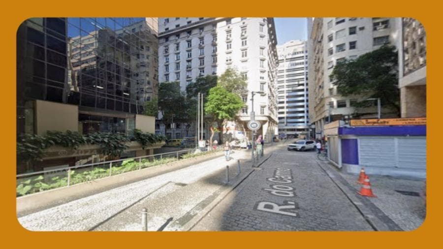 Foto 1 de 2: Comercial em leilão em Rio De Janeiro - RJ, bairro Centro — SALA 1502 SITUADA NA RUA DO CARMO, N°11, CENTRO, RIO DE JANEIRO/RJ. A SALA POSSUI APROXIMADAMENTE 167 M².__