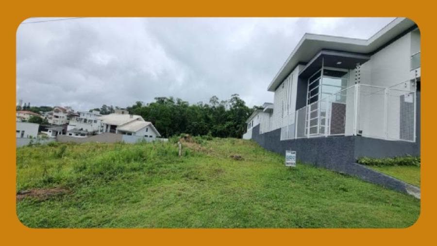 Foto 1 de 2: Terreno em leilão em Criciúma - SC, bairro Loteamento Jardim Dal Pont — LOTE DE TERRENO N. 10, DA QUADRA C, DO LOTEAMENTO JARDIM DAL PONT, NA RUA PROJETADA A, EM CRICIUMA/SC, COM AREA TOTAL DE 463,50M².__