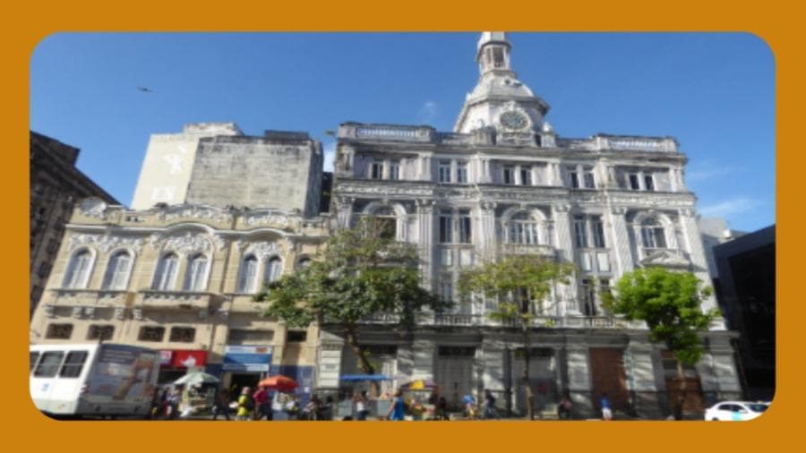 Foto 1 de 2: Comercial em leilão em Recife - PE, bairro Santo Antônio — PRÉDIO N. 36 E 40 NA PRAÇA DA INDEPENDENCIA, SANTO ANTONIO, RECIFE/PE__