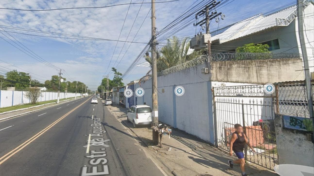 Comercial em leilão em Rio De Janeiro - RJ, bairro Realengo — EXCELENTE IMÓVEL INDUSTRIAL EM REALENGO NO RIO DE JANEIRO - RJ.