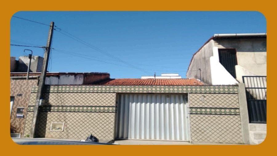 Foto 1 de 2: Casa em leilão em Fortaleza - CE, bairro Itaperi — CASA RESIDENCIAL, NA RUA 106, Nº 49, QUADRA 08, CONJUNTO TUPÃ MIRIM II, ITAPERI, FORTALEZA/CE.  COM ÁREA CONSTRUÍDA DE 46,75 M², ENCRAVADA EM TERRENO QUE MEDE 140,00M². __