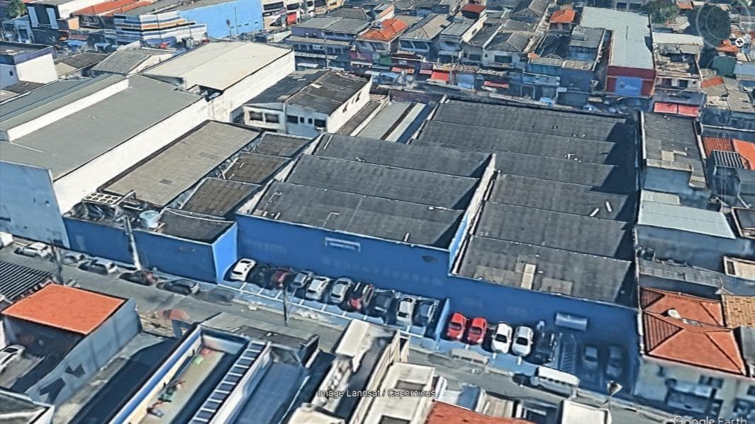Foto 8 de 10: Comercial em leilão em São Paulo - SP, bairro Itaquera — Prédio e terreno de aprox. 3.730 m² de terreno (está fracionada em diversas matrículas), Av. Mateo Bei, 3083, São Matheus, Itaquera, São Paulo SP.