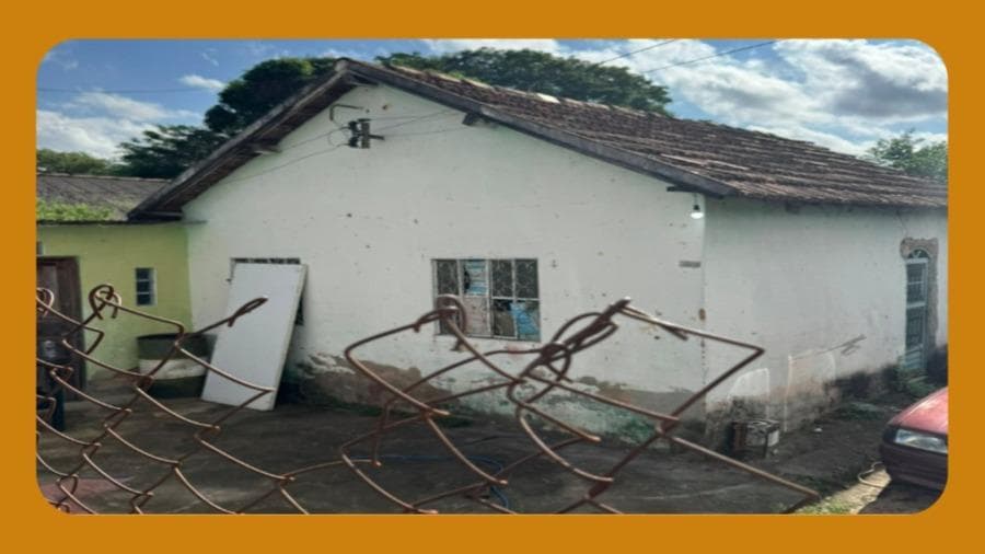 Foto 1 de 2: Casa em leilão em Barra Do Piraí - RJ, bairro Vila Helena — CASA RESIDENCIAL, LOCALIZADA NA AVENIDA CHEQUER ELIAS, Nº 1889, VILA HELENA, BARRA DO PIRAÍ/RJ.