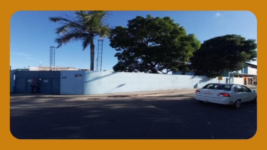 Foto 1 de 2: Comercial em leilão em São Mateus - ES, bairro Santo Antônio — TERRENO FOREIRO À MUNICIPALIDADE, SITUADO NO LUGAR DENOMINADO "TRÊS MORROS E FONSECA", RUA AULO GÉLIO DE OLIVEIRA, 227, SANTO ANTÔNIO, SÃO MATEUS/ES, MEDINDO 1.500,00M2 (BENFEITORIAS NA DESCRIÇÃO)__