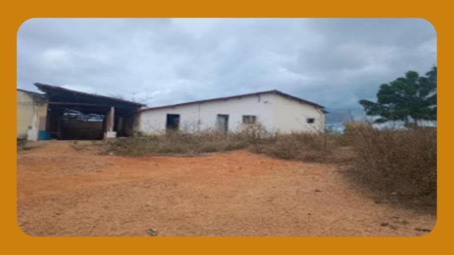Foto 2 de 3: Area Rural em leilão em Araripina - PE — GLEBA DE TERRA, COM ÁREA DE 18,00 HA, COM BENFEITORIAS, SITUADA NO SÍTIO ALAGOINHA, FAZENDA SÃO GONÇALO, NA ZONA URBANA DA CIDADE DE ARARIPINA/PE.__