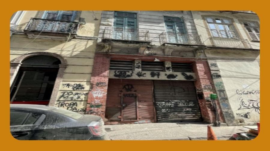 Foto 1 de 2: Comercial em leilão em Rio De Janeiro - RJ, bairro Centro — PRÉDIO RESIDENCIAL E COMERCIAL LOCALIZADO NA RUA DOS ANDRADAS, Nº 141, RIO DE JANEIRO/RJ. O PRÉDIO POSSUI 3 PAVIMENTOS, COM ÁREA TOTAL CONSTRUÍDA DE 264,00 M².