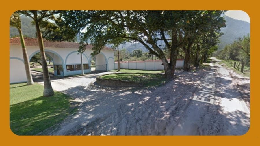 Foto 1 de 2: Terreno em leilão em Mangaratiba - RJ — LOTE 33, SITUADO NA RUA SERVIENTE 2, DO CONDOMÍNIO RESIDENCIAL SÍTIO DOS GRAVATÁS I, 1º DISTRITO DE MANGARATIBA/RJ. COM ÁREA TOTAL DE 632,63 METROS QUADRADOS.__
