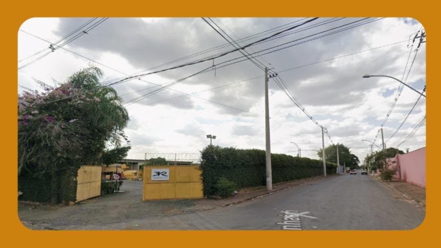 Foto 1 de 3: Terreno em leilão em Ribeirão Preto - SP, bairro Vila Brasil — UM TERRENO SITUADO NA CIDADE DE RIBEIRÃO PRETO/SP, CONSTITUÍDO PELO LOTE N° 3 DA QUADRA N° 9 DA VILA BRASIL, COM FRENTE PARA A RUA ITANHAÉM, ÁREA TOTAL DE 363,00 M²__
