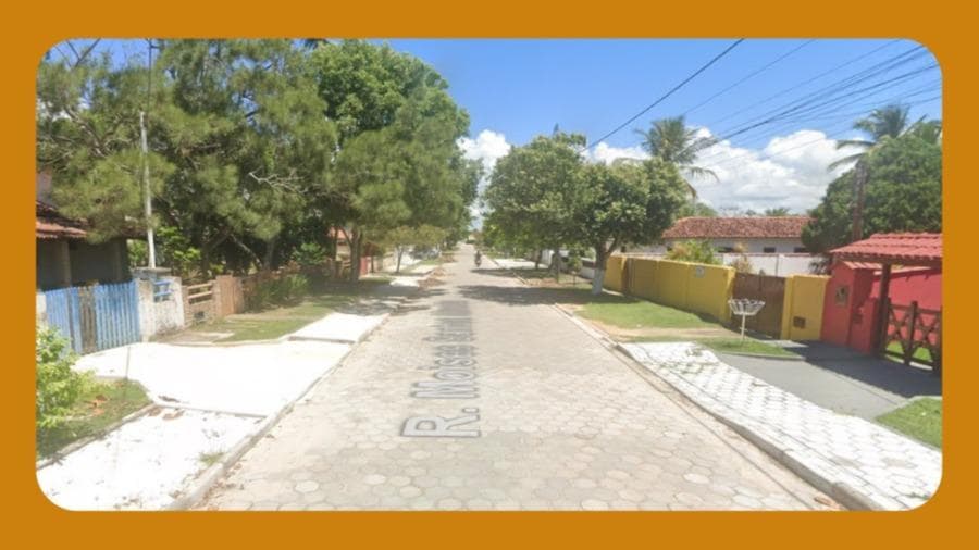 Foto 1 de 2: Casa em leilão em Prado - BA, bairro Novo Prado — CASA TÉRREA RESIDENCIAL, À RUA MOISÉS DOS SANTOS ALMEIDA, QUADRA H, LOTE 19, BAIRRO NOVO PRADO, PRADO/BA. COM ÁREA CONSTRUIDA DE 48,00M², EDIFICADA EM TERRENO MEDINDO SETECENTOS METROS QUADRADOS. --