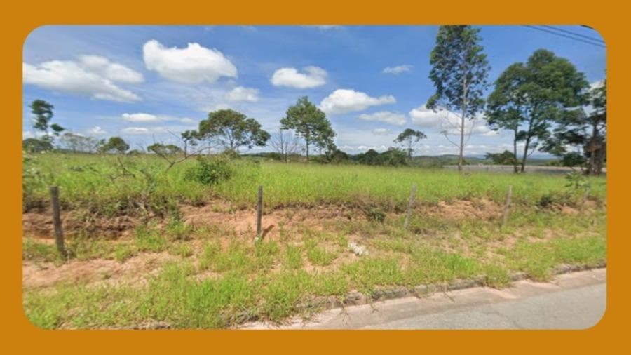 Foto 1 de 2: Terreno em leilão em Dourados - MS, bairro Jardim America — LOTE DE TERRENO N. 03, DA QUADRA 17, NO LOTEAMENTO CHÁCARA CAIUÁS, DOURADOS/MS, COM ÁREA DE 2.500M², HÁ NO IMÓVEL 03 CONSTRUÇÕES RESIDENCIAIS, COM ÁREA TOTAL DE 351.27M².__