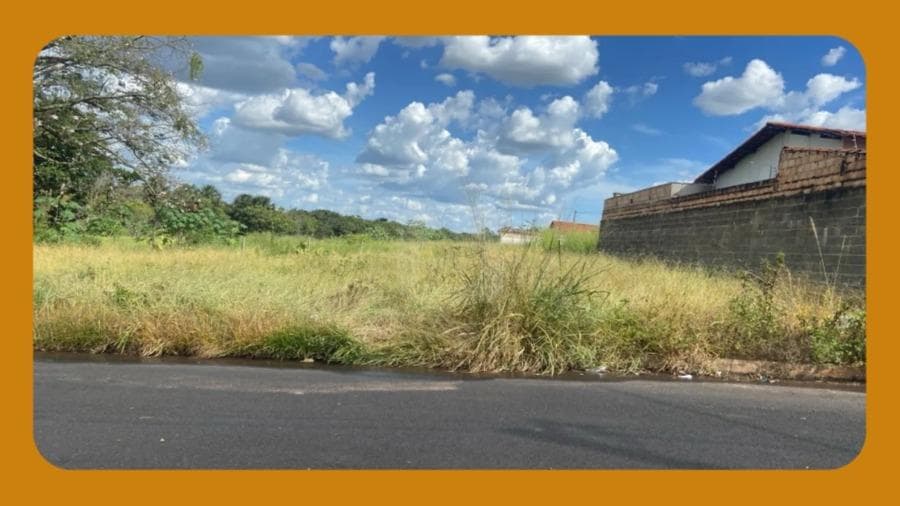 Foto 1 de 2: Terreno em leilão em Rio De Janeiro - RJ, bairro Campo Grande — LOTE 9 DA QUADRA 12, LOCALIZADO NA RUA GASPAR BARBOSA, CAMPO GRANDE, RIO DE JANEIRO/RJ, COM ÁREA DE 300M2.__