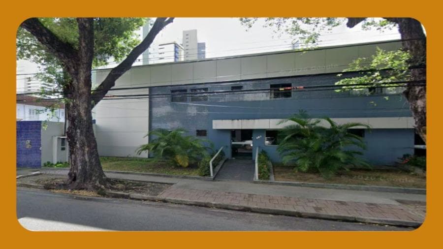 Foto 1 de 2: Imóvel em leilão em Recife - PE, bairro Madalena — IMÓVEL À AVENIDA VISCONDE DE ALBUQUERQUE, N° 668, NO BAIRRO DA MADALENA, RECIFE/PE. COM ÁREA TOTAL DE 480,00M² E ÁREA CONSTRUÍDA DE 359,61M².