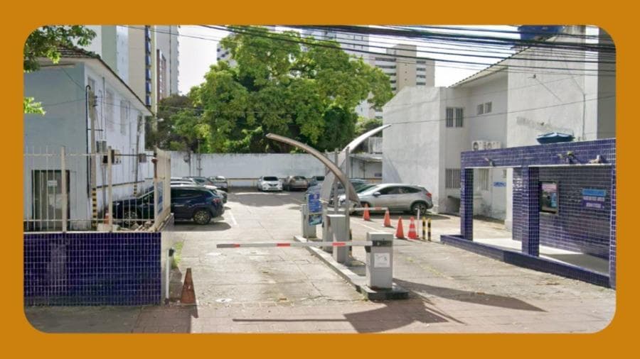 Foto 1 de 2: Comercial em leilão em Recife - PE, bairro Madalena — IMÓVEL NA AVENIDA VISCONDE DE ALBUQUERQUE, 684, BAIRRO MADALENA, RECIFE/PE. COM ÁREA TOTAL DE 480,00M². IMÓVEL UTILIZADO COMO ESTACIONAMENTO.