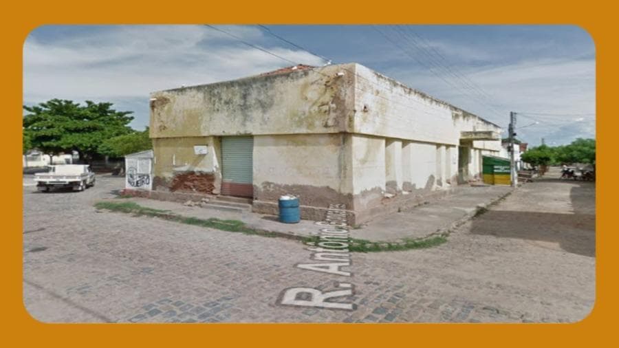 Foto 1 de 2: Imóvel em leilão em São João Do Rio Do Peixe - PB, bairro Centro — IMÓVEL DE APROXIMADAMENTE 294,52 M², LOCALIZADO NA RUA IRINEIA DANTAS ROCHA, S/N, CENTRO, SETOR 01, QUADRA 43, LOTE 155, SÃO JOÃO DO RIO DO PEIXE/PB.