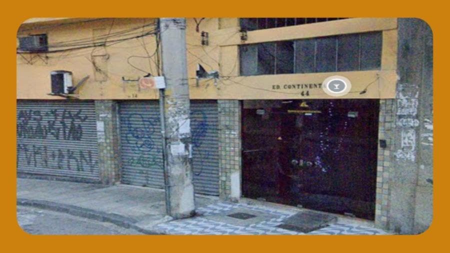 Foto 1 de 2: Apartamento em leilão em Recife - PE, bairro Santo Antonio — APARTAMENTO Nº 512 (TAMBÉM DE USO COMERCIAL), DO EDIFICIO CONTINENTAL,  NA RUA CLETO CAMPELO, 44, SANTO ANTONIO, RECIFE/PE. COM ÁREA PRIVATIVA DE 25,557M2.__