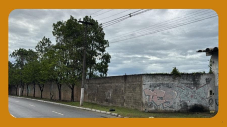 Foto 1 de 2: Area Rural em leilão em Macaé - RJ, bairro Barra de Macaé — UMA ÁREA DE TERRAS, DENOMINADO LOTE 41, DESMEMBRADA MAIOR PORÇÃO, SITUADA NA GLEBA MATO ESCURA, BARRA DE MACAÉ, MACAE/RJ, MEDINDO 78.600,00M2.__