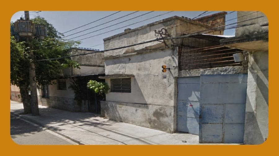 Foto 1 de 2: Comercial em leilão em Rio De Janeiro - RJ, bairro Jacaré — IMÓVEL NA RUA MATINORÉ, Nº 385, BAIRRO DO JACARÉ, RIO DE JANEIRO/RJ. NO LOCAL, ATUALMENTE, ESTÁ ESTABELECIDA (INFORMALMENTE) UMA OFICINA DE CARROS (BETO EXPRESS PINTURA). __