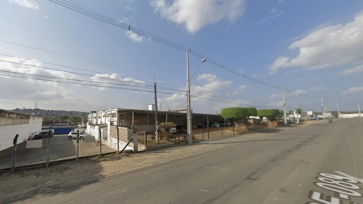 Foto 2 de 4: Comercial em leilão em Timbaúba - PE, bairro Mocos — Imóvel Comercial/Residencial, A.T.: 1.330m², Mocós, Timbaúba/PE