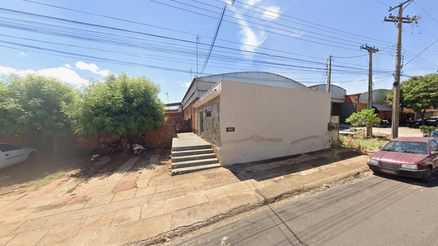Foto 1 de 4: Comercial em leilão em Tabapuã - SP — Galpão, A.T.: 1.800m², A.C.: 855m², Tabapuã/SP
