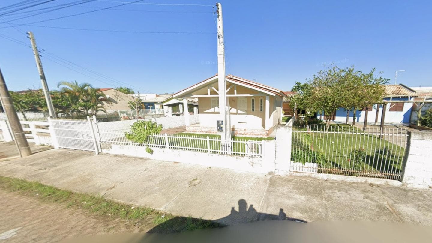 Foto 2 de 4: Casa em leilão em Içara - SC, bairro Centro — Casa, A.T.: 360m², A.C.: 115m², Zona Nova, Balneário Rincão/SC