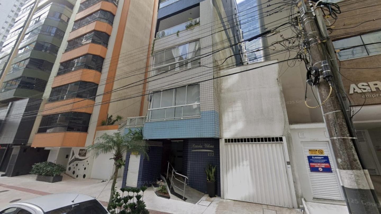 Foto 1 de 4: Apartamento em leilão em Balneário Camboriú - SC, bairro Centro — Apartamento, 161m², quadra da praia, Barra Sul, Balneário Camboriú/SC