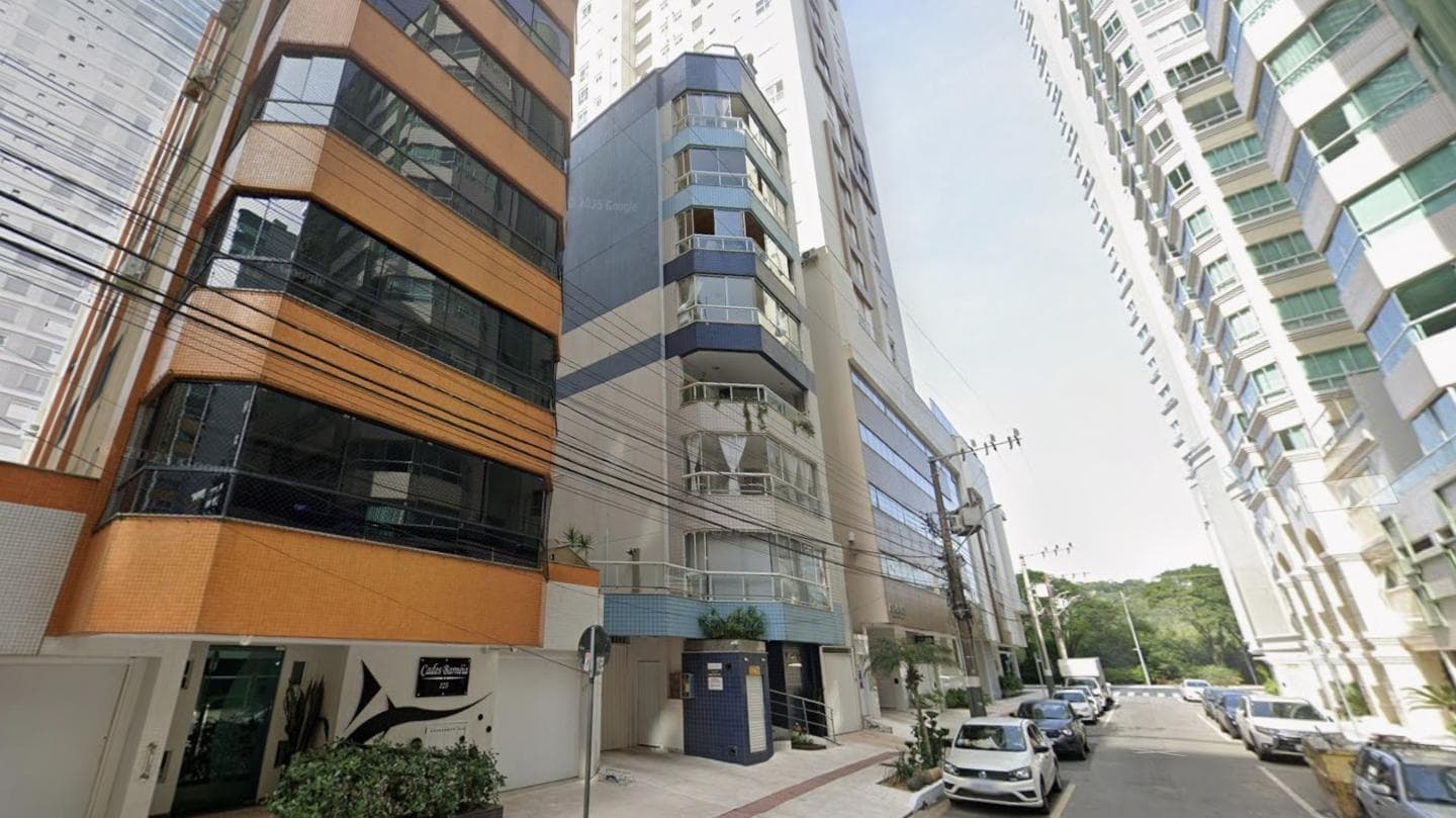 Foto 2 de 4: Apartamento em leilão em Balneário Camboriú - SC, bairro Centro — Apartamento, 161m², quadra da praia, Barra Sul, Balneário Camboriú/SC