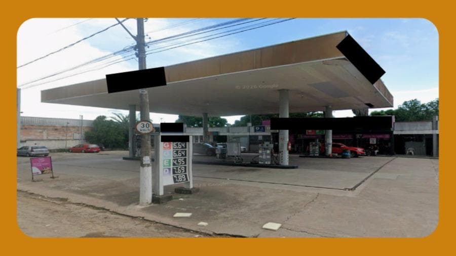 Foto 1 de 2: Terreno em leilão em Nanuque - MG, bairro Centro — 01 LOTE DE TERRAS COM UM POSTO DE GASOLINA, CONSTITUÍDA PELOS LOTES 06, 07, 08 E 09, QUADRA 10, LOTEAMENTO BRALANDA, AVENIDA GERALDO ROMANO, 495, CENTRO, NANUQUE/MG, COM ÁREA DE 1.248,00M2 (BENFEITORIAS NA DESCRIÇÃO)