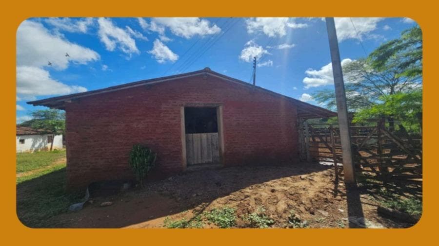 Foto 2 de 10: Area Rural em leilão em São João Do Cariri - PB — IMÓVEL RURAL DENOMINADO MARACAJÁ E SANTANA, FORMANDO UM SÓ CONJUNTO DENOMINADO ¿MARACAJÁ¿, ÀS MARGENS DA BR-412, SÃO JOÃO DO CARIRI/PB. COM ÁREA REGISTRADA DE APROXIMADAMENTE 400 HECTARES E DIVERSAS BENFEITORIAS.__